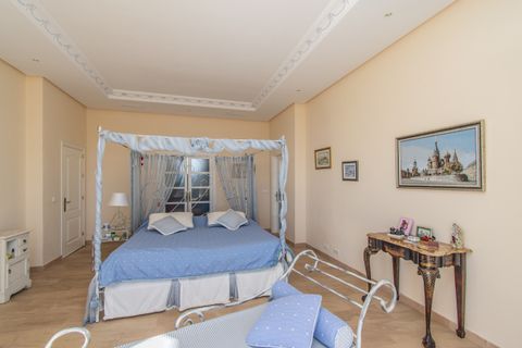 Villa i Estepona, Malaga, Estepona - € 2.300.000 | Ref: R4002823 - foto 32