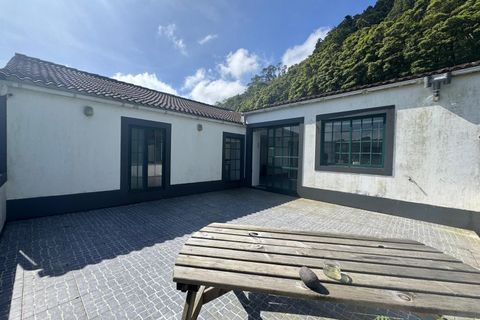 Byhus i Horta, Faial, Horta - € 350.000 | Ref: 1174 - foto 20