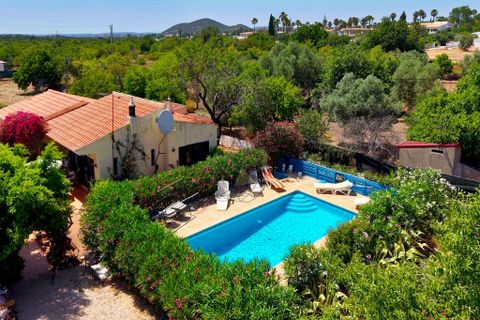 Villa i Almancil, Faro, Almancil - € 690.000 | Ref: AB031 AC - foto 1