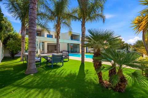 Villa i Empuriabrava, Gerona, Empuriabrava - € 2.995.000 | Ref: W-04AFWN - foto 3
