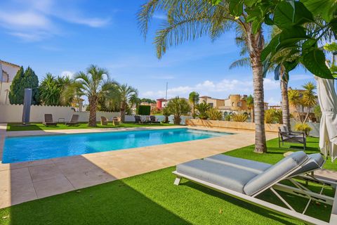 Villa i Empuriabrava, Gerona, Empuriabrava - € 2.995.000 | Ref: W-04AFWN - foto 7