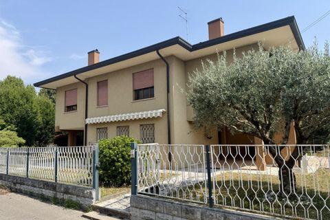 Villa i Castelfranco Veneto, Treviso, Castelfranco Veneto - € 270.000 | Ref: B36 - foto 1