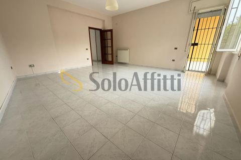 Apartament a Caserta, Caserta, Caserta - € 650/mes | Ref: 5F10 - foto 6