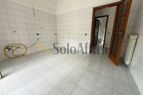 Apartament a Caserta, Caserta, Caserta - € 650/mes | Ref: 5F10 - foto 14