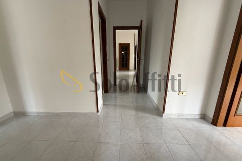 Apartament a Caserta, Caserta, Caserta - € 650/mes | Ref: 5F10 - foto 29