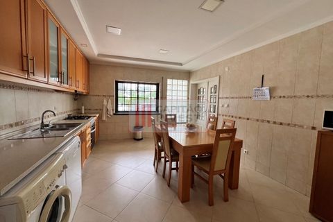 Villa i Quinta do Conde, Setubal, Quinta do Conde - € 750.000 | Ref: 1155WG - foto 11