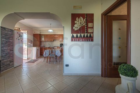 Villa i Pontecorvo, Frosinone, Pontecorvo - € 140.000 | Ref: AC99-149-1774 - foto 26