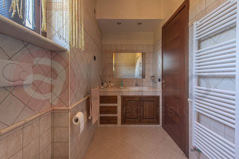 Villa i Pontecorvo, Frosinone, Pontecorvo - € 140.000 | Ref: AC99-149-1774 - foto 41
