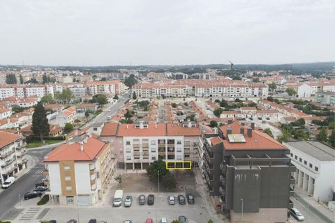 Erhvervsejendom i Entroncamento, Santarem, Entroncamento - € 120.990 | Ref: C0289-02044 - foto 5