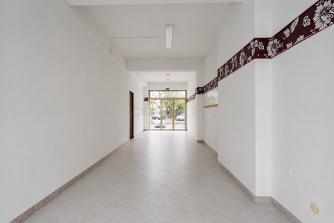 Erhvervsejendom i Entroncamento, Santarem, Entroncamento - € 120.990 | Ref: C0289-02044 - foto 7