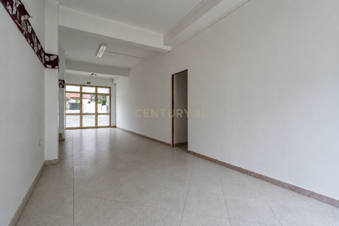 Erhvervsejendom i Entroncamento, Santarem, Entroncamento - € 120.990 | Ref: C0289-02044 - foto 14
