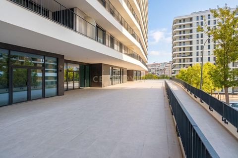 Apartament a Alges, Lisbon, Alges - € 850.000 | Ref: C0364-06139 - foto 44