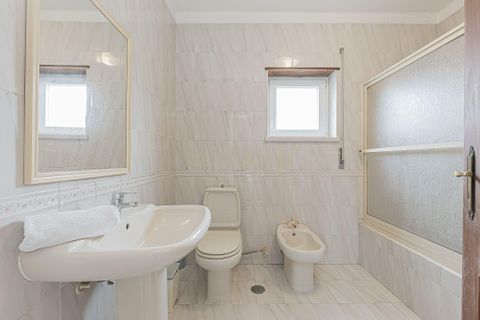 Villa i Caldas da Rainha, Leiria, Caldas da Rainha - € 394.000 | Ref: C0364-06145 - foto 35