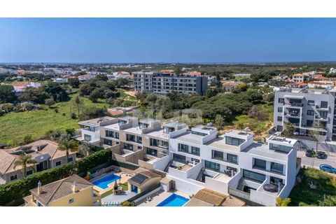 Villa i Montenegro, Faro, Montenegro - € 890.000 | Ref: 170260050 - foto 1