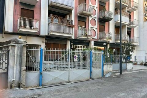 Espai d'estacionament a Palermo, Palermo, Palermo - € 40.000 | Ref: 1123 - foto 2