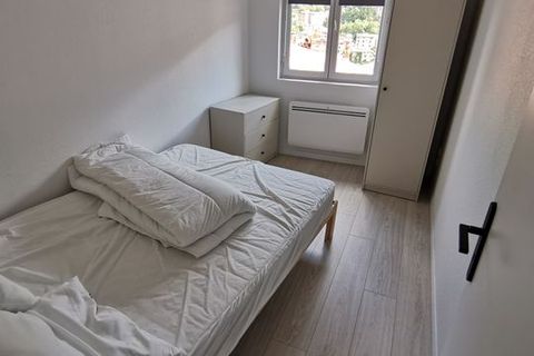 Apartament a Thiers, Puy-de-Dome, Thiers - € 430/mes | Ref: 811958 - foto 5