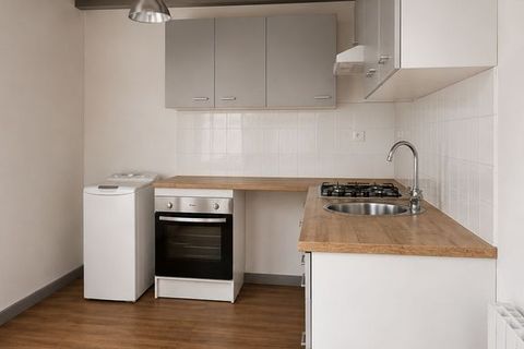 Villa a Donzy, Nievre, Donzy - € 550/mes | Ref: 893889 - foto 2