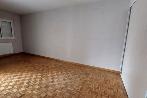 Apartament a Cholet, Maine-et-Loire, Cholet - € 1.050/mes | Ref: 893012 - foto 6