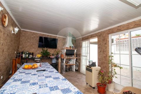 Rækkehus i Moita, Setubal, Moita - € 449.000 | Ref: QRRM2465 - foto 1