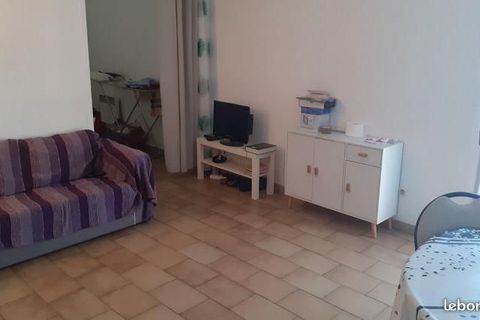 Apartament a Uzes, Gard, Uzes - € 750/mes | Ref: 643768 - foto 2
