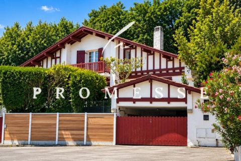 Villa i Bidart, Pyrenees-Atlantiques, Bidart - € 1.850.000 | Ref: getkey_11276 - foto 1