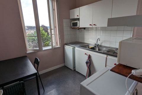 Apartament a Royat, Puy-de-Dome, Royat - € 525/mes | Ref: 645672 - foto 5