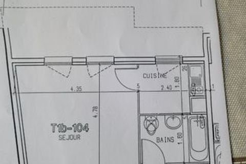 Estudi a Dijon, Cote-d'Or, Dijon - € 500/mes | Ref: 892386 - foto 2