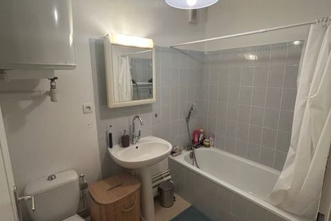 Estudi a Dijon, Cote-d'Or, Dijon - € 500/mes | Ref: 892386 - foto 3