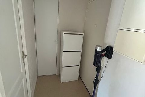 Estudi a Dijon, Cote-d'Or, Dijon - € 500/mes | Ref: 892386 - foto 4