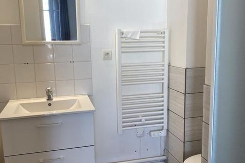 Estudi a Avignon, Vaucluse, Avignon - € 440/mes | Ref: 626185 - foto 2