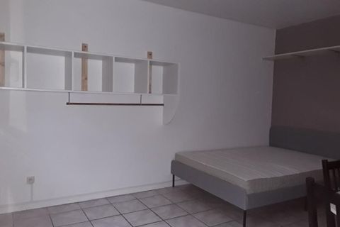 Estudi a Dijon, Cote-d'Or, Dijon - € 440/mes | Ref: 747643 - foto 5