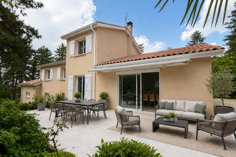 Villa a Salvizinet, Loire, Salvizinet - € 355.000 | Ref: 99M26 - foto 3