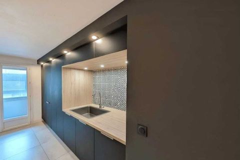 Apartment in Grenoble, Isere, Grenoble - € 1,350/month | Ref: 893246 - photo 5