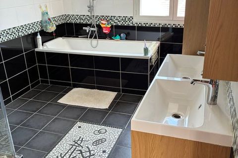 Villa a Lyon, Rhone, Lyon - € 2.600/mes | Ref: 893387 - foto 5