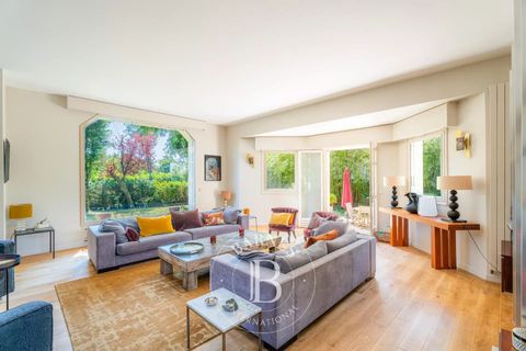 Villa in Vaucresson, Hauts-de-Seine, Vaucresson - € 2.190.000 | Ref: 87129641 - foto 2