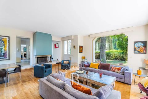 Villa in Vaucresson, Hauts-de-Seine, Vaucresson - € 2.190.000 | Ref: 87129641 - foto 3