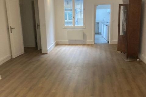 Wohnung in Chartres, Eure-et-Loir, Chartres - € 750/Monat | Ref: 890154 - Foto 2