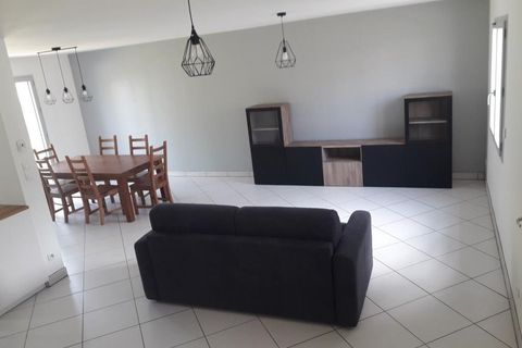 Villa a Saint-Quentin-Fallavier, Isere, Saint-Quentin-Fallavier - € 1.464/mes | Ref: 792392 - foto 2