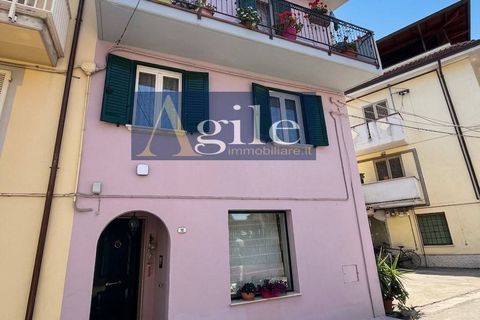 Villa en Spinetoli, Ascoli Piceno, Spinetoli - € 245.000 | Ref: 3564 - photo 2