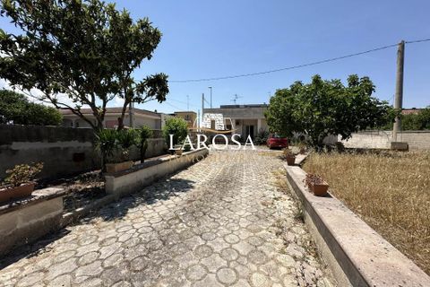 Villa in Melendugno, Lecce, Melendugno - € 180.000 | Ref: cod.012 - foto 5