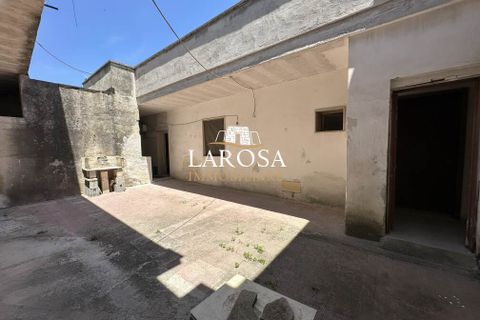 Villa in Melendugno, Lecce, Melendugno - € 180.000 | Ref: cod.012 - foto 32