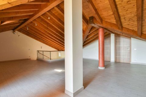 Villa i Barasso, Varese, Barasso - € 860.000 | Ref: ILV92957-1379759 - foto 6