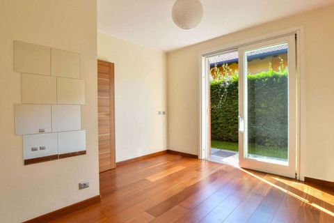 Villa i Barasso, Varese, Barasso - € 860.000 | Ref: ILV92957-1379759 - foto 10