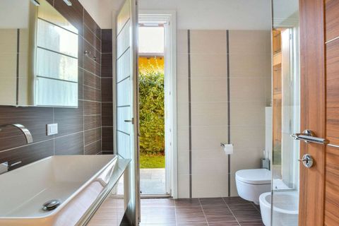 Villa i Barasso, Varese, Barasso - € 860.000 | Ref: ILV92957-1379759 - foto 13