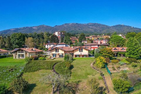 Villa i Barasso, Varese, Barasso - € 860.000 | Ref: ILV92957-1379759 - foto 22