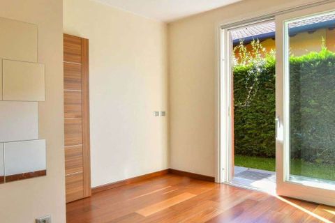 Villa i Barasso, Varese, Barasso - € 860.000 | Ref: ILV92957-1379759 - foto 37