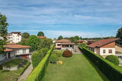Villa en Ispra, Varese, Ispra - € 1.150.000 | Ref: ILV92951-1379862 - photo 1