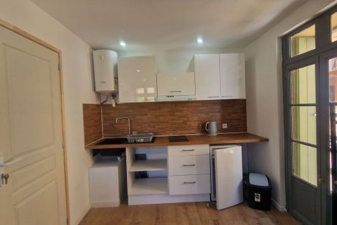Villa a Perpignan, Pyrenees-Orientales, Perpignan - € 1.250/mes | Ref: 889604 - foto 4