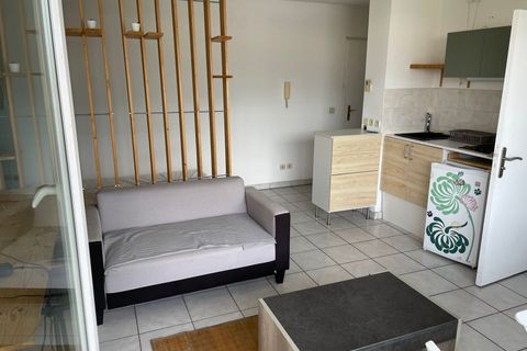 Estudi a Grenoble, Isere, Grenoble - € 525/mes | Ref: 895292 - foto 2