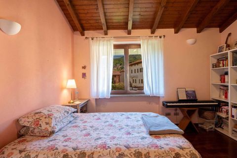 Villa a Gavirate, Varese, Gavirate - € 650.000 | Ref: ILV93220-1388063 - foto 6